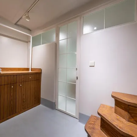 Mayer Liberty Apartment