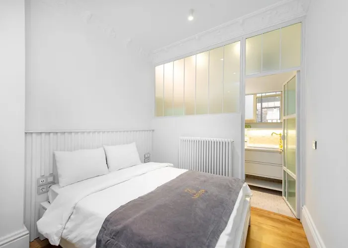 Mayer Liberty * اسطنبول